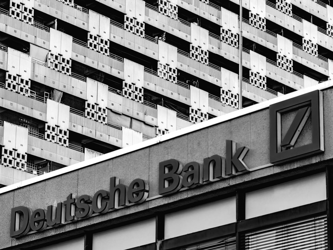 Raiffeisen Bank Austria: Comprehensive Guide to Austria's Leading Cooperative Bank